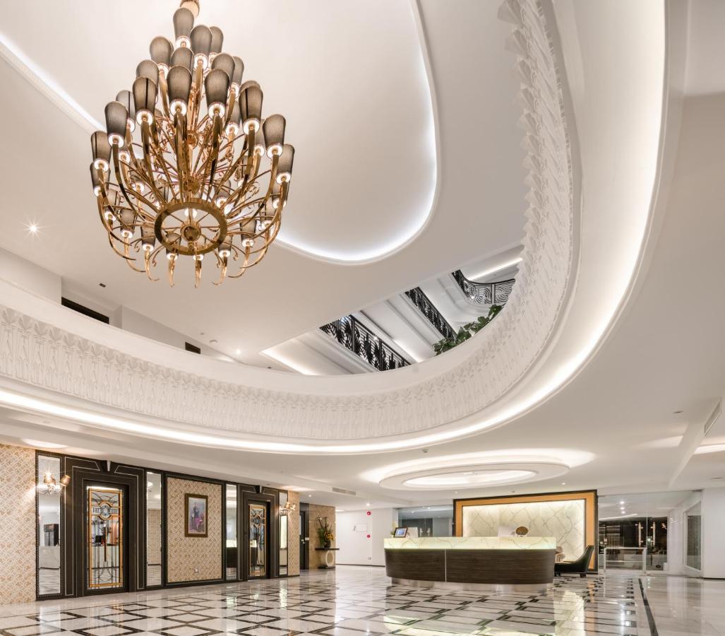 Sirin Exclusive Hotel And Residence Pattaya Exteriör bild
