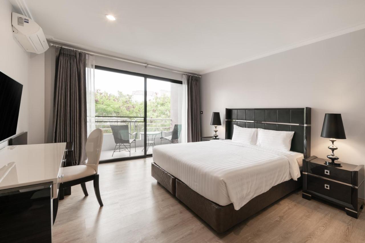 Sirin Exclusive Hotel And Residence Pattaya Exteriör bild